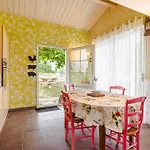 Holiday home Egaux De *
