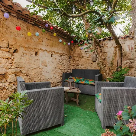 Egaux De Holiday home *